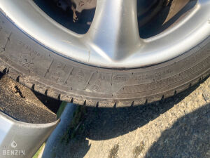 Mercedes-Benz CLK 320 - 2002