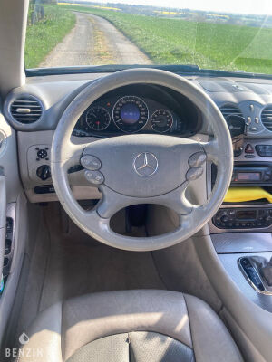 Mercedes-Benz CLK 320 - 2002