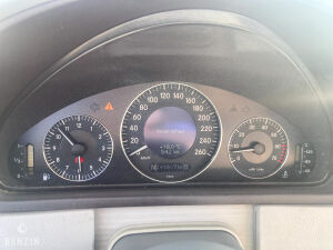 Mercedes-Benz CLK 320 - 2002