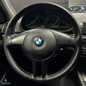 BMW 330xi e46 - 2001