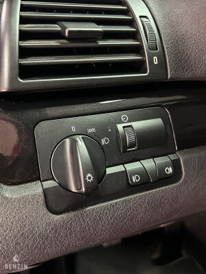 BMW 330xi e46 - 2001