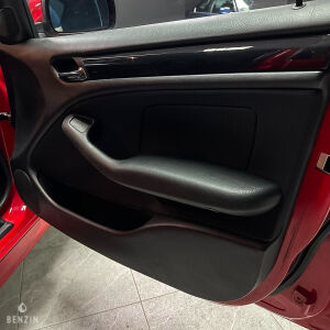 BMW 330xi e46 - 2001