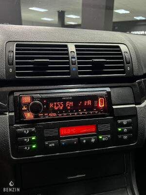 BMW 330xi e46 - 2001