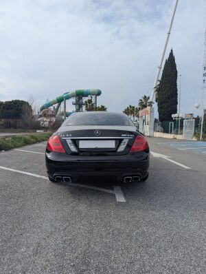 Mercedes-Benz CL63 AMG - 2011