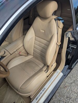 Mercedes-Benz CL63 AMG - 2011