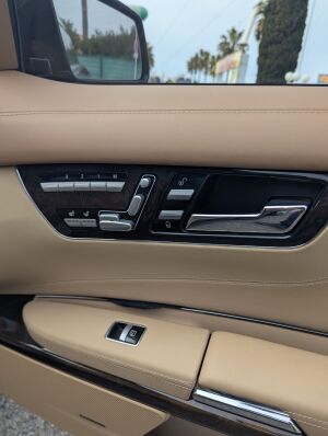 Mercedes-Benz CL63 AMG - 2011