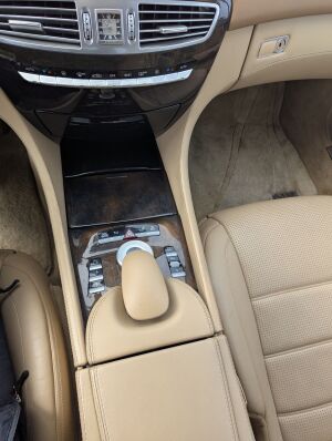 Mercedes-Benz CL63 AMG - 2011