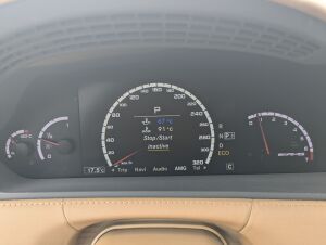 Mercedes-Benz CL63 AMG - 2011