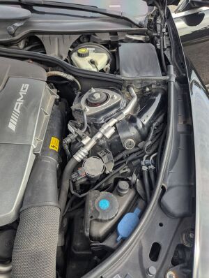 Mercedes-Benz CL63 AMG - 2011