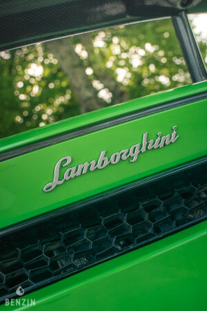 Lamborghini Huracan - 2016