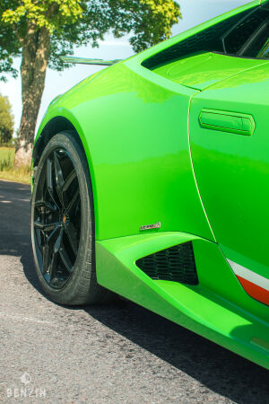 Lamborghini Huracan - 2016