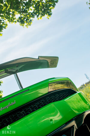 Lamborghini Huracan - 2016