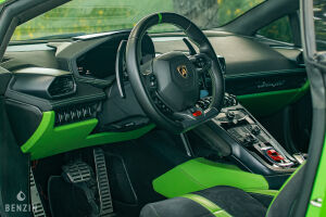 Lamborghini Huracan - 2016