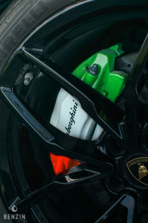 Lamborghini Huracan - 2016