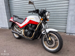 Suzuki GSX 550 E - 1985