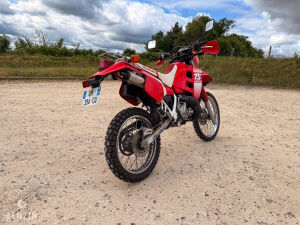 Suzuki TSR 125 7000km - 1990 by Saad GDB