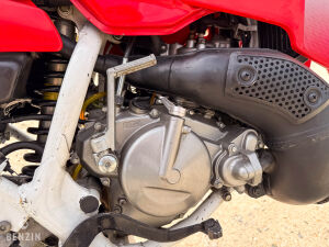 Suzuki TSR 125 7000km - 1990 by Saad GDB