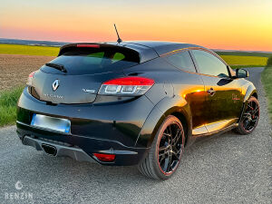 Renault Mégane 3 RS Trophy - 2011