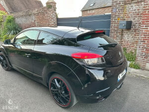 Renault Mégane 3 RS Trophy - 2011