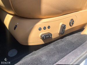 Maserati Quattroporte - 2005