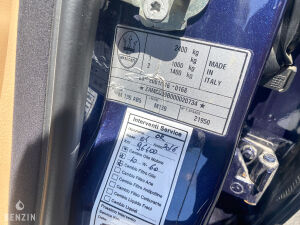 Maserati Quattroporte - 2005