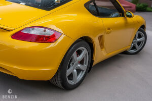 Porsche Cayman S - 2006