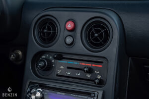 Mazda MX-5 NA - 1989