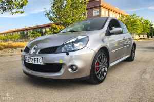 Renault Clio 3 RS F1 Team R27 16k km - 2007