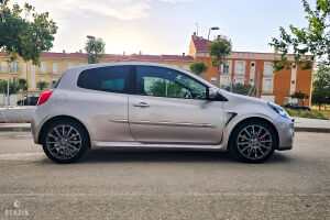Renault Clio 3 RS F1 Team R27 16k km - 2007