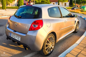 Renault Clio 3 RS F1 Team R27 16k km - 2007