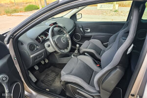 Renault Clio 3 RS F1 Team R27 16k km - 2007