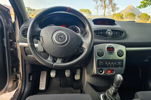 Renault Clio 3 RS F1 Team R27 16k km - 2007