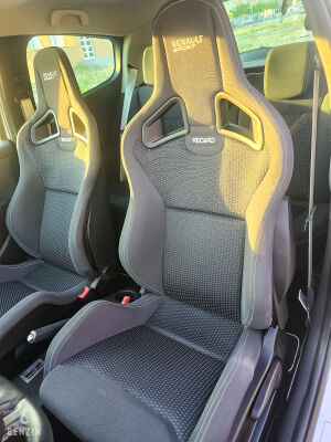 Renault Clio 3 RS F1 Team R27 16k km - 2007