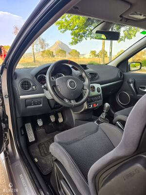 Renault Clio 3 RS F1 Team R27 16k km - 2007