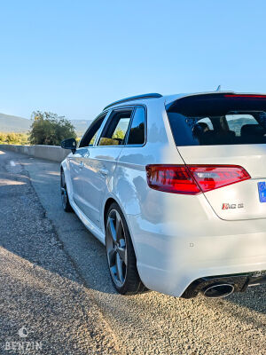 Audi RS3 - 2015
