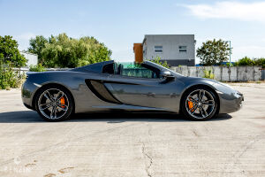 McLaren MP4 12-C Spider - 2013