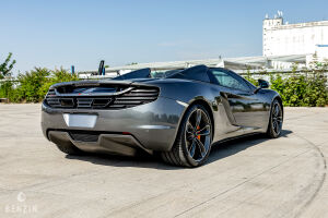 McLaren MP4 12-C Spider - 2013