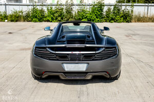 McLaren MP4 12-C Spider - 2013