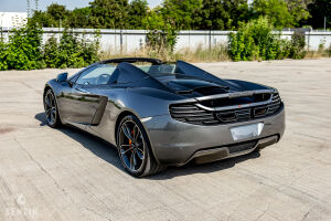 McLaren MP4 12-C Spider - 2013