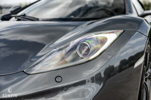 McLaren MP4 12-C Spider - 2013