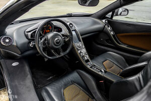 McLaren MP4 12-C Spider - 2013