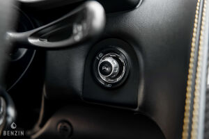 McLaren MP4 12-C Spider - 2013