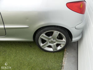 Peugeot 206 RC - 2003