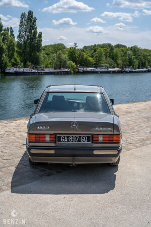 Mercedes-Benz 190D 2.5 Turbo - 1991