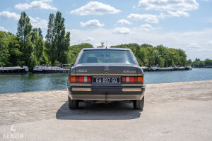 Mercedes-Benz 190D 2.5 Turbo - 1991