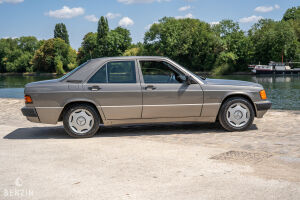 Mercedes-Benz 190D 2.5 Turbo - 1991