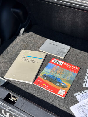 Mercedes-Benz 190D 2.5 Turbo - 1991