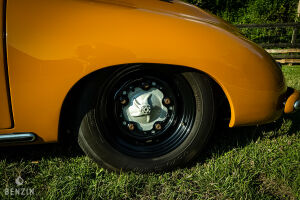 Porsche 356 Speedster Replica - 1962