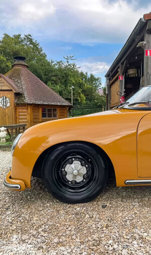 Porsche 356 Speedster Replica - 1962