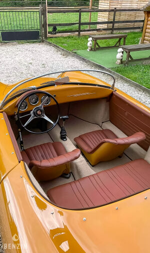Porsche 356 Speedster Replica - 1962
